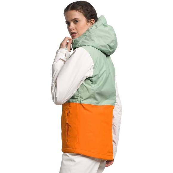 The North Face - Women's - Freedom Insulated Jacket - Sage/Orange - NWT - Picture 7 of 8